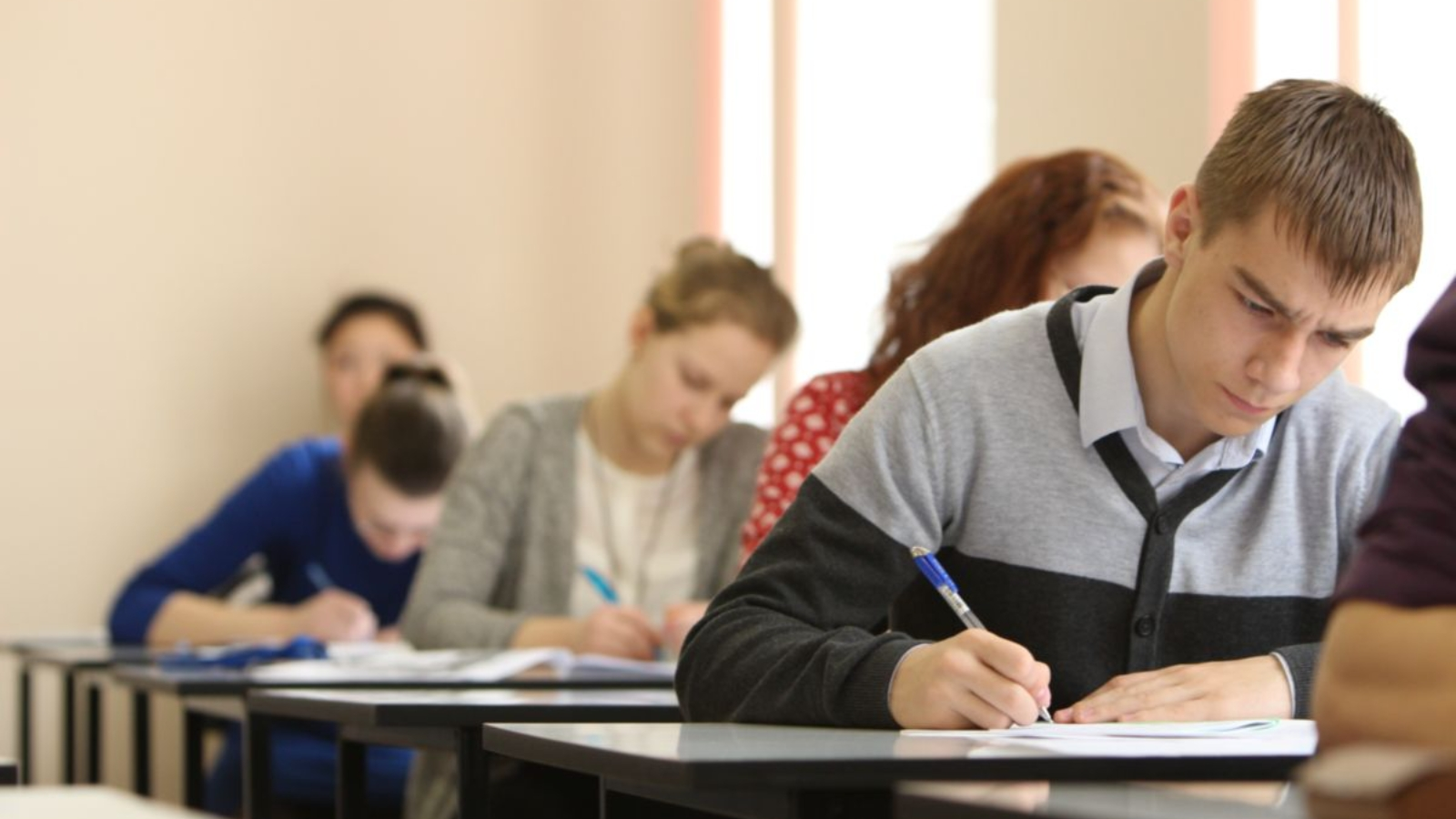 «Кинотавр» раскрыл карты, общежития – без прививки, жара – без выходных. Новости к утру, 18 августа – Учительская газета - Vimarsana News