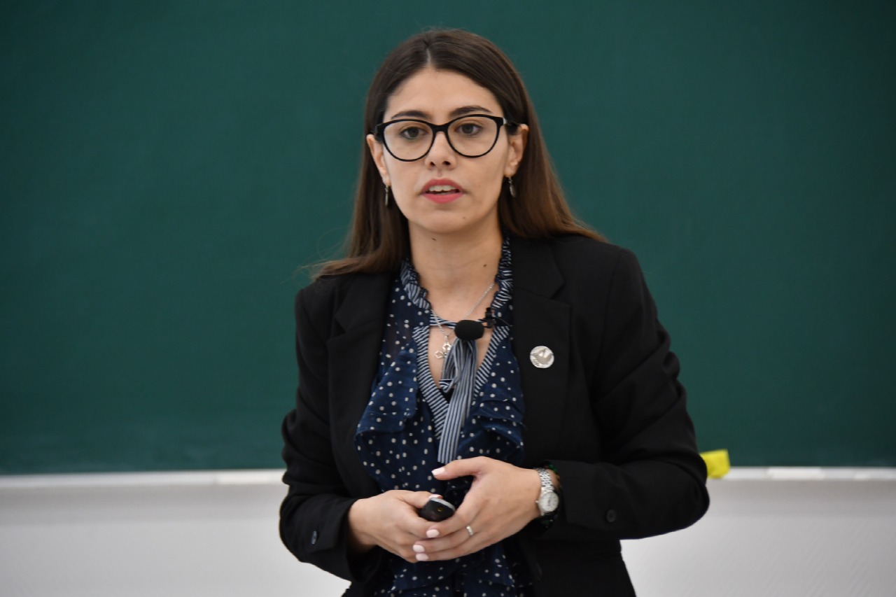 Рособрнадзор учителя. Селезнева екатерина александровна рособрнадзора урфо. Горячая линия по юридическим вопросам бесплатно. Репина светлана анатольевна рособрнадзор фото. Сидякина людмила александровна рособрнадзор фото.