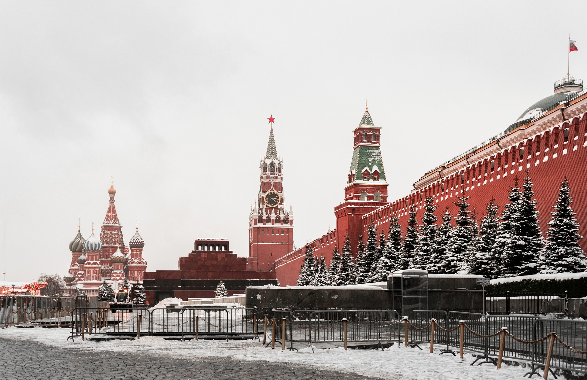 кремль на красной площади в москве