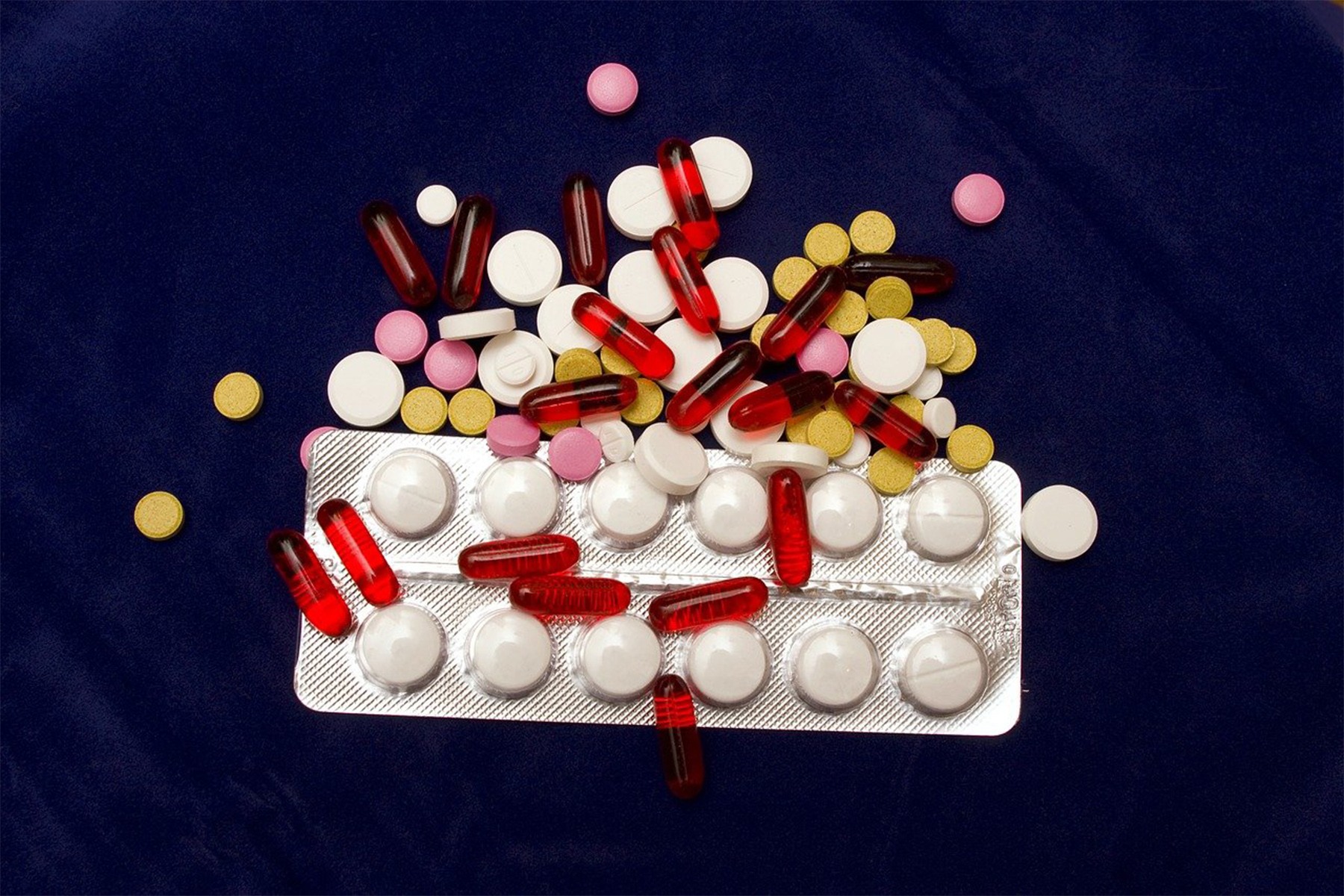 С 2022 года список жизненно необходимых лекарств пополнится 22 новыми .