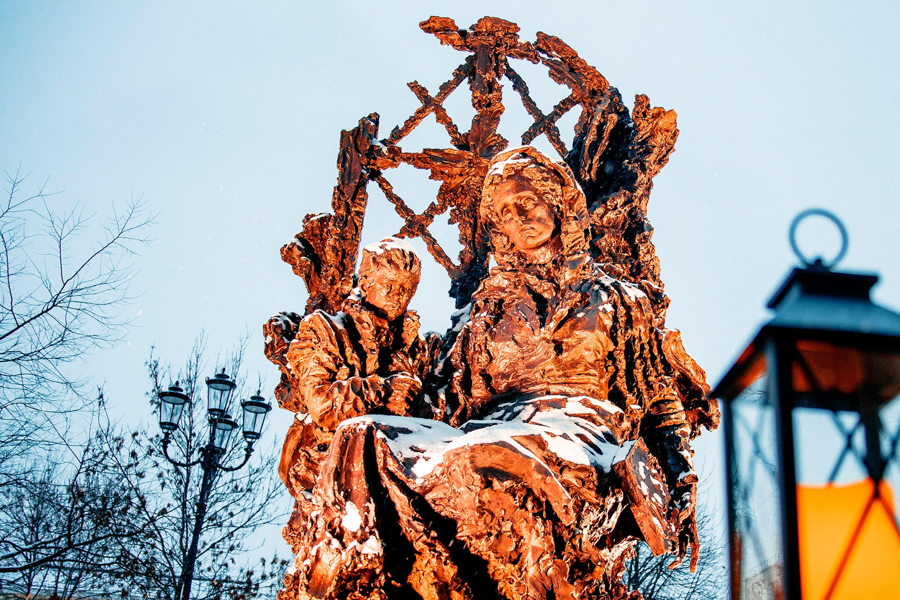 фото скульптура родина мать в санкт петербурге