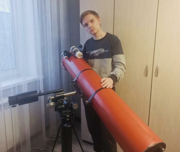 Катин самодельный телескоп